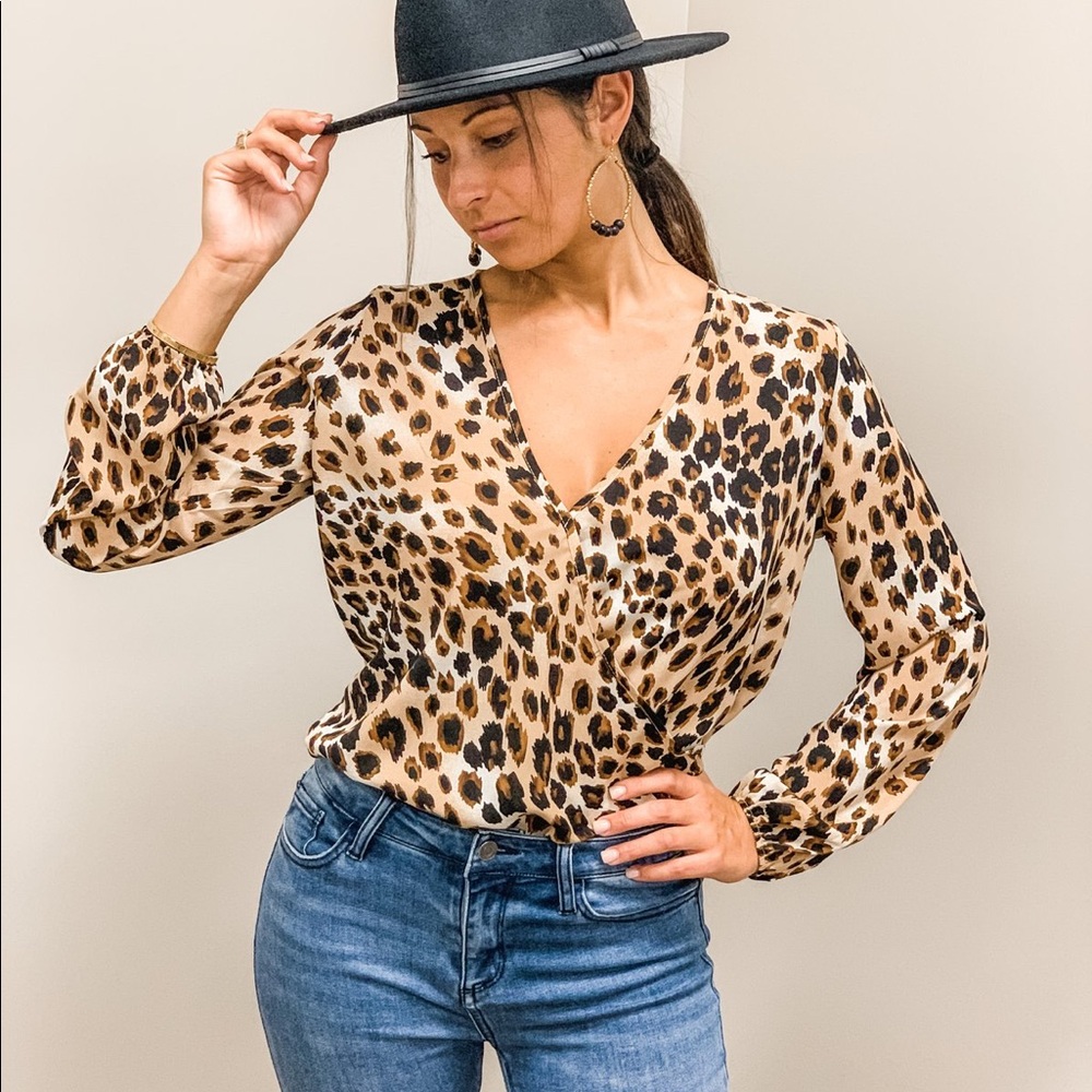 Leopard top - Picture 3 of 3